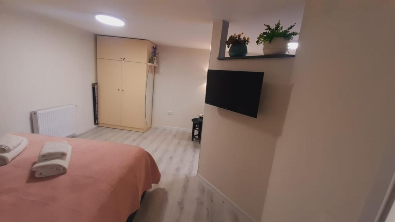 Merilu On Meidani Square Apartment Tbilisi